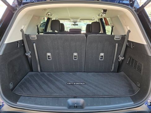 Certified 2026 Nissan Pathfinder SV AWD/4WD image 18