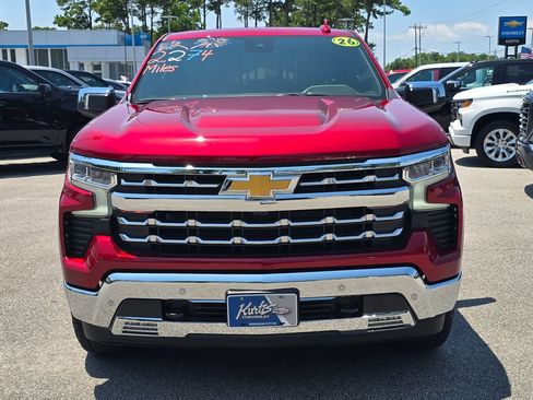 Used 2026 Chevrolet Silverado 1500 LTZ w/ Z71 Off-Road Package AWD/4WD image 8