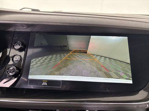 Used 2023 Buick Envision Essence w/ Sport Touring Package image 17