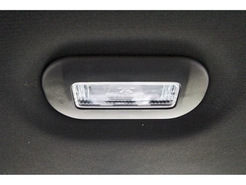 Used 2023 RAM 1500 Laramie AWD/4WD image 16