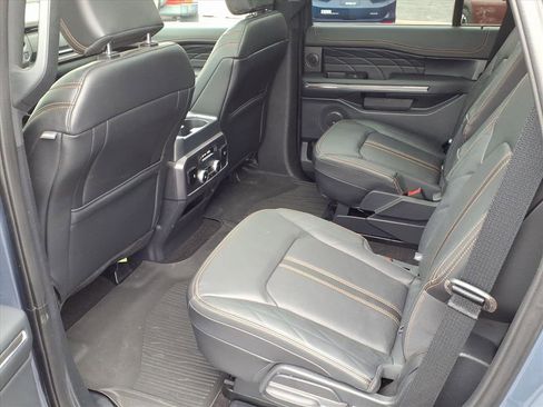 Certified 2023 Ford Expedition Platinum image 17