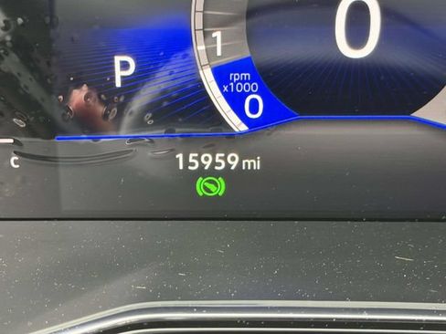 Certified 2023 Volkswagen Jetta SE w/ Panoramic Sunroof Package FWD image 28