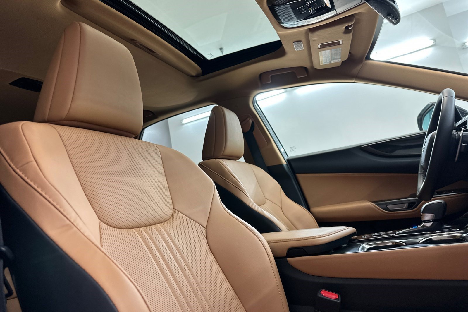 Used 2024 Lexus NX 250 FWD w/ Cold Area Package image 25