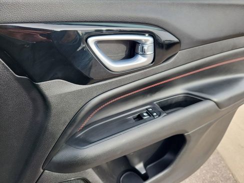 Certified 2024 Jeep Compass Trailhawk image 15