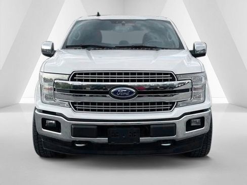 Used 2019 Ford F150 Lariat w/ Equipment Group 502A Luxury AWD/4WD image 2