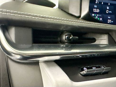 Used 2020 Chevrolet Corvette Stingray Premium Conv w/ 3LT Preferred Equipment Group RWD image 26