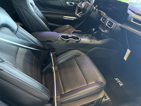 Used 2025 Ford Mustang GT Premium w/ GT Performance Package image 14
