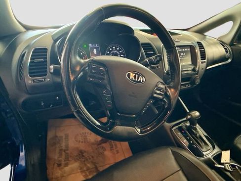 Used 2018 Kia Forte EX FWD image 12