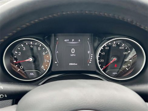 Used 2019 Jeep Compass Latitude image 25