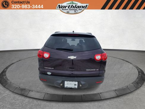 Used 2010 Chevrolet Traverse LS image 6