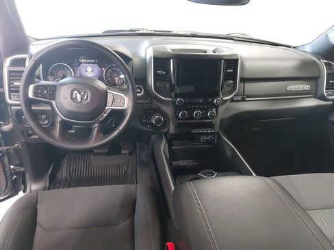 Used 2022 RAM 1500 Big Horn AWD/4WD image 9