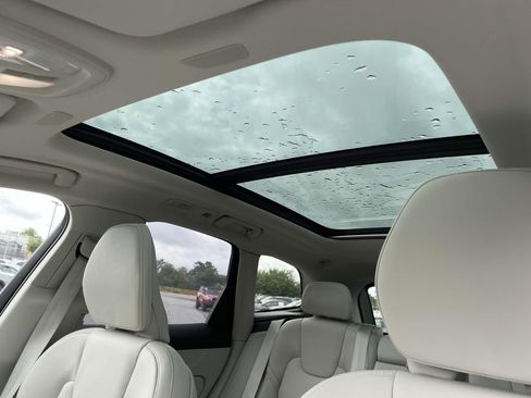 New 2026 Volvo XC60 B5 Ultra w/ Protection Package Premier image 11