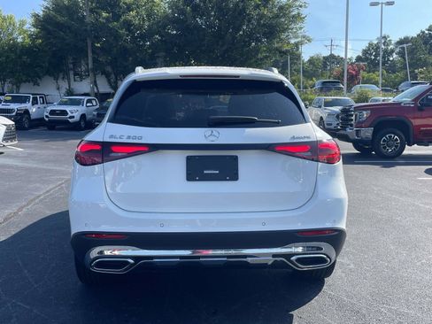 Used 2023 Mercedes-Benz GLC 300 4MATIC image 6