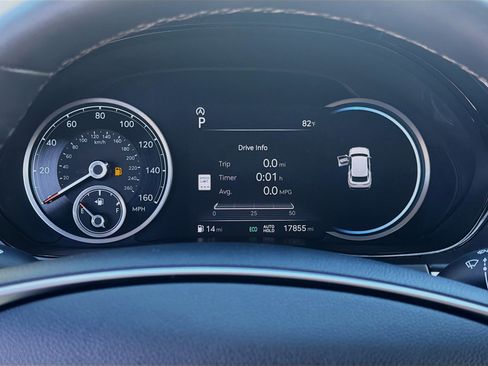 Used 2025 Genesis GV70 2.5T image 9