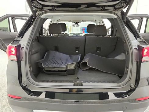 Used 2024 Chevrolet Equinox LT image 19