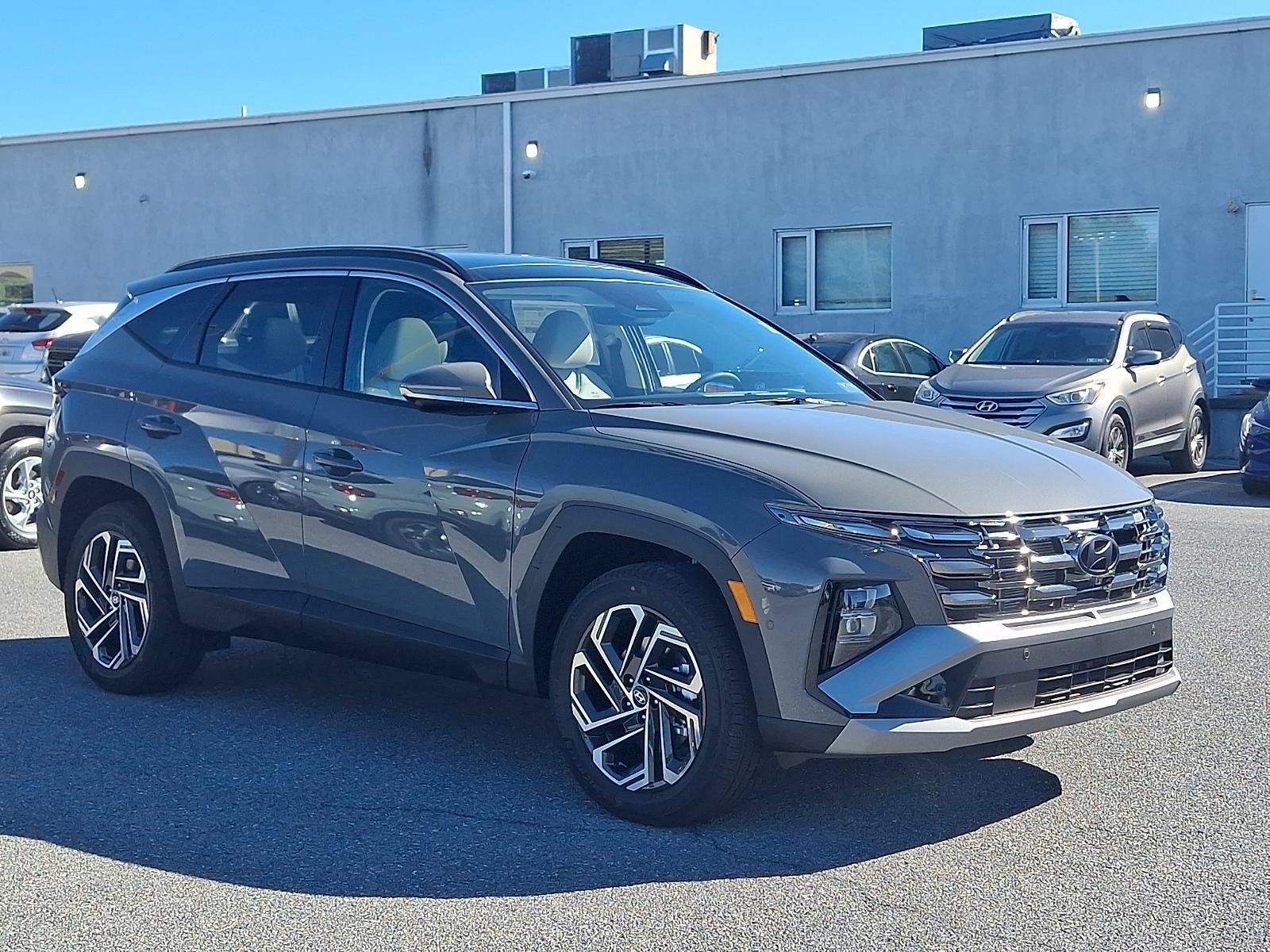 New 2026 Hyundai Tucson Limited AWD/4WD image 2