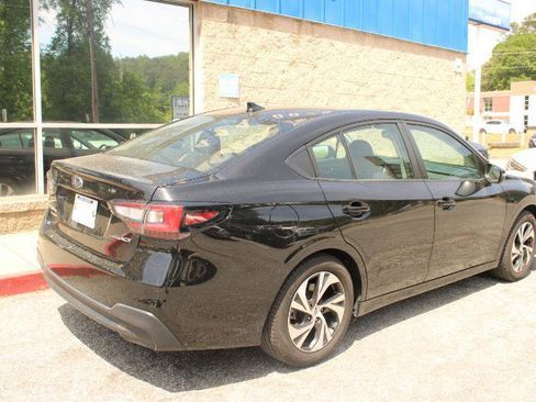 Used 2023 Subaru Legacy Premium AWD/4WD image 6