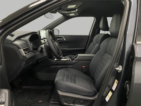 New 2026 Mitsubishi Outlander LE AWD/4WD image 29