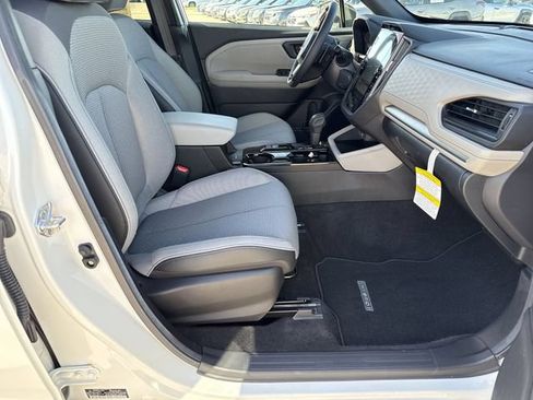 Used 2026 Subaru Forester Premium AWD/4WD image 15
