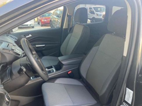 Used 2017 Ford Escape SE AWD/4WD image 17