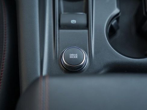 Used 2025 Ford Explorer ST-Line w/ ST-Line Street Pack image 28