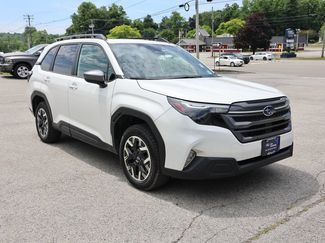 Used 2025 Subaru Forester Premium AWD/4WD video 1