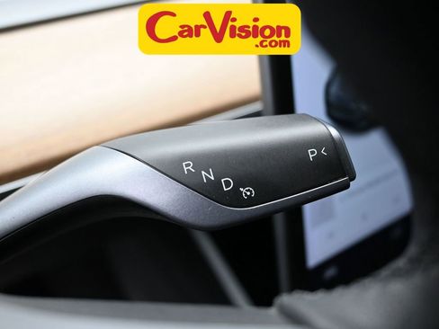 Used 2021 Tesla Model Y Long Range image 18