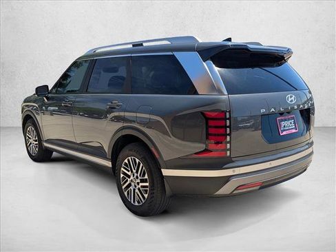 Used 2026 Hyundai Palisade SEL FWD image 9