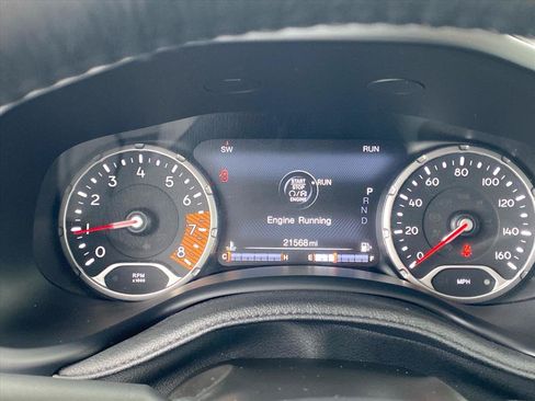 Used 2022 Jeep Renegade Latitude w/ Convenience Group AWD/4WD image 20