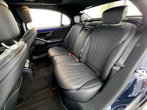 Used 2023 Mercedes-Benz S 500 4MATIC image 32
