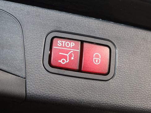 Used 2021 Mercedes-Benz GLC 43 AMG 4MATIC w/ Multimedia Package image 56