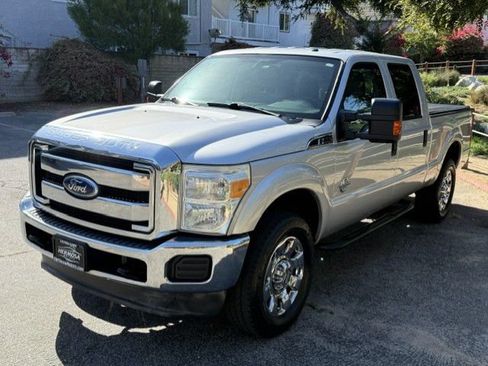Used 2011 Ford F250 XLT w/ XLT Interior Pkg AWD/4WD image 22