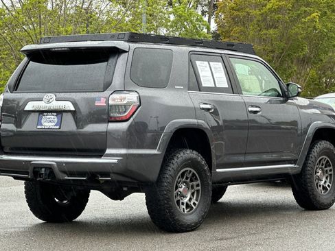 Used 2022 Toyota 4Runner Limited AWD/4WD image 4