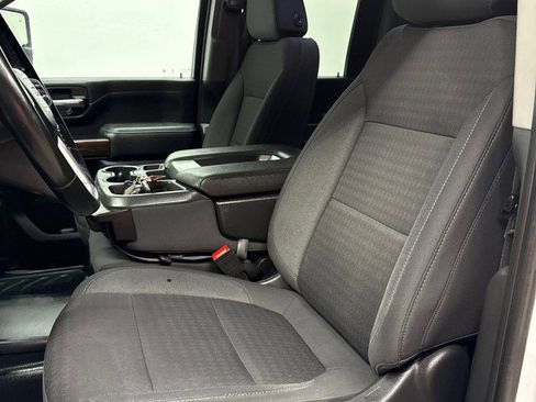 Used 2023 GMC Sierra 2500 SLE w/ SLE Convenience Package image 32