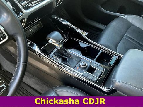 Used 2022 Kia Sorento SX image 18