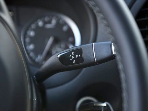 Used 2023 Mercedes-Benz Metris Passenger image 43