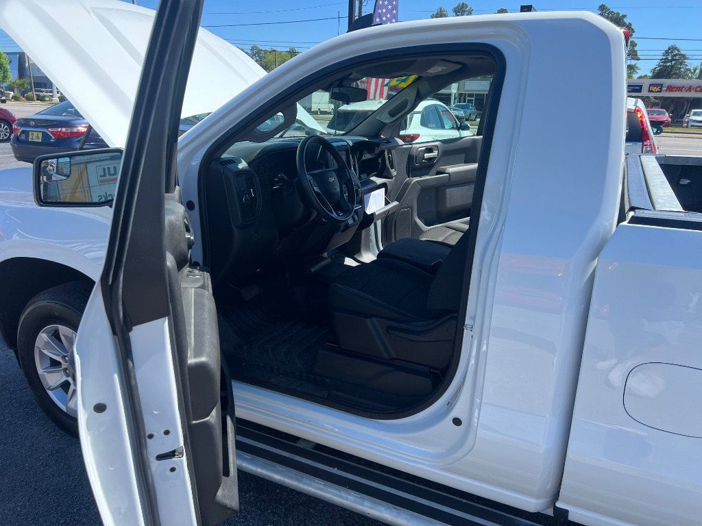 Used 2025 Chevrolet Silverado 1500 W/T RWD image 11