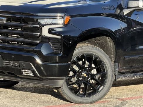 New 2026 Chevrolet Silverado 1500 High Country w/ High Country Premium Package image 8