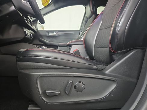 Used 2023 Ford Escape ST-Line AWD/4WD image 29