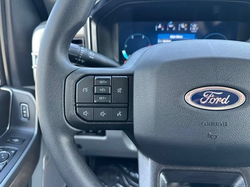 New 2026 Ford F350 XLT w/ XLT Premium Package AWD/4WD image 18