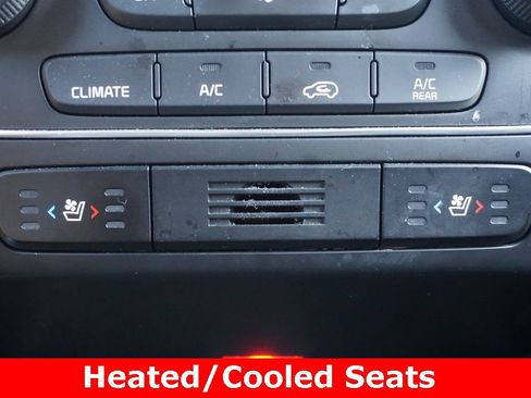 Used 2015 Kia Sorento SX image 8