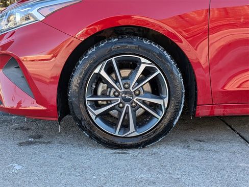 Used 2023 Kia Forte LXS image 24