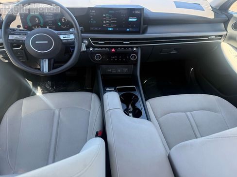 Used 2025 Hyundai Sonata SEL image 28
