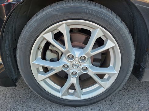 Used 2014 Nissan Maxima 3.5 SV w/ Premium Package FWD image 6