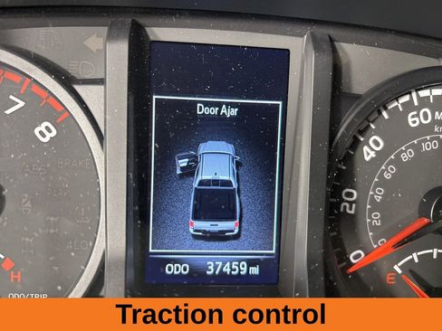 Used 2023 Toyota Tacoma SR image 12