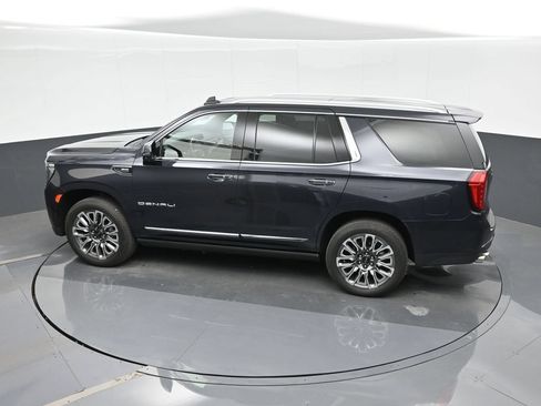 Used 2023 GMC Yukon Denali Ultimate AWD/4WD image 27