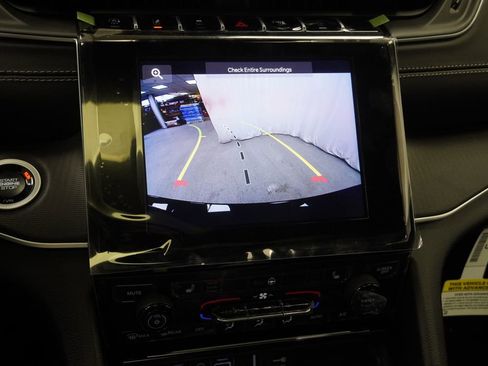 New 2026 Jeep Grand Cherokee Laredo X AWD/4WD image 23