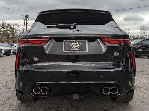 Used 2023 Jaguar F-PACE SVR AWD/4WD image 9