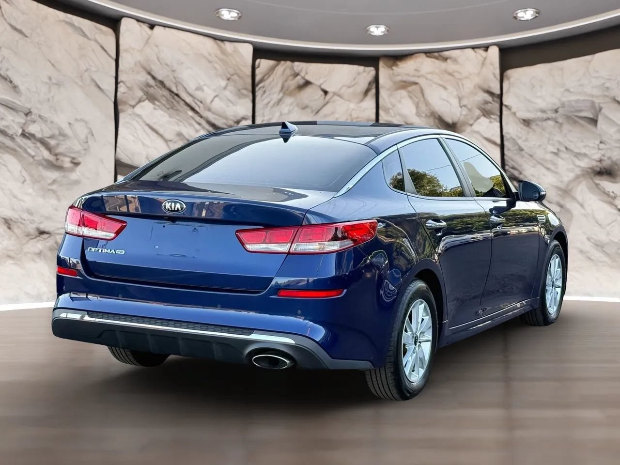 Used 2019 Kia Optima LX FWD image 7