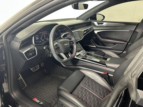 Used 2023 Audi RS 7 Sportback w/ Black Optic Package AWD/4WD image 4